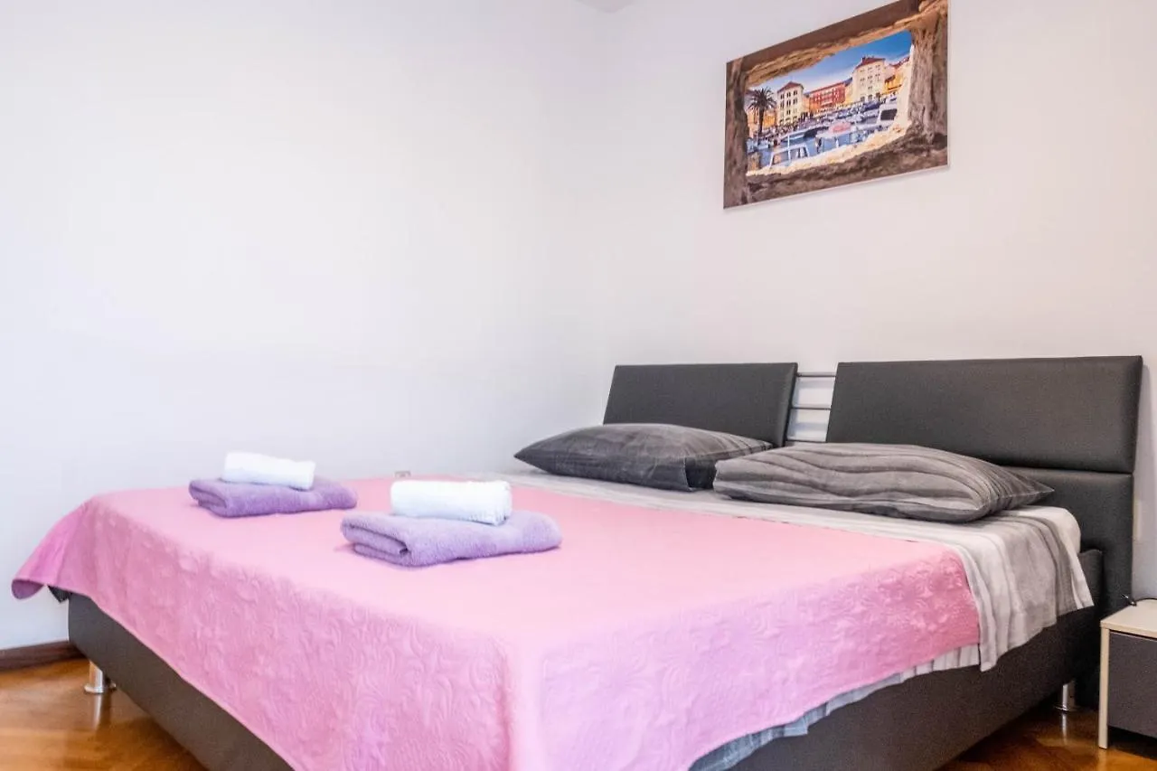 Bokun Bave Apartment Split