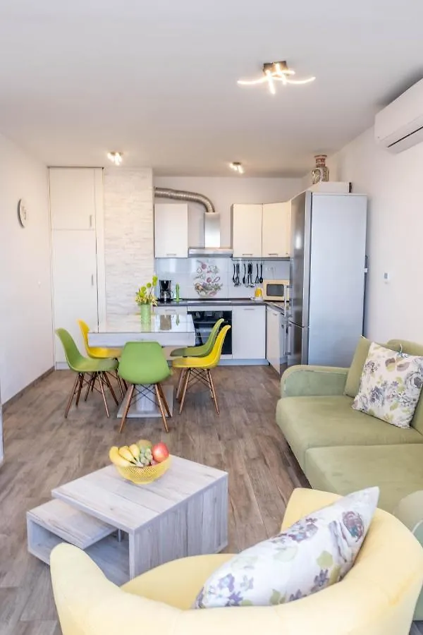 Bokun Bave Apartment Split